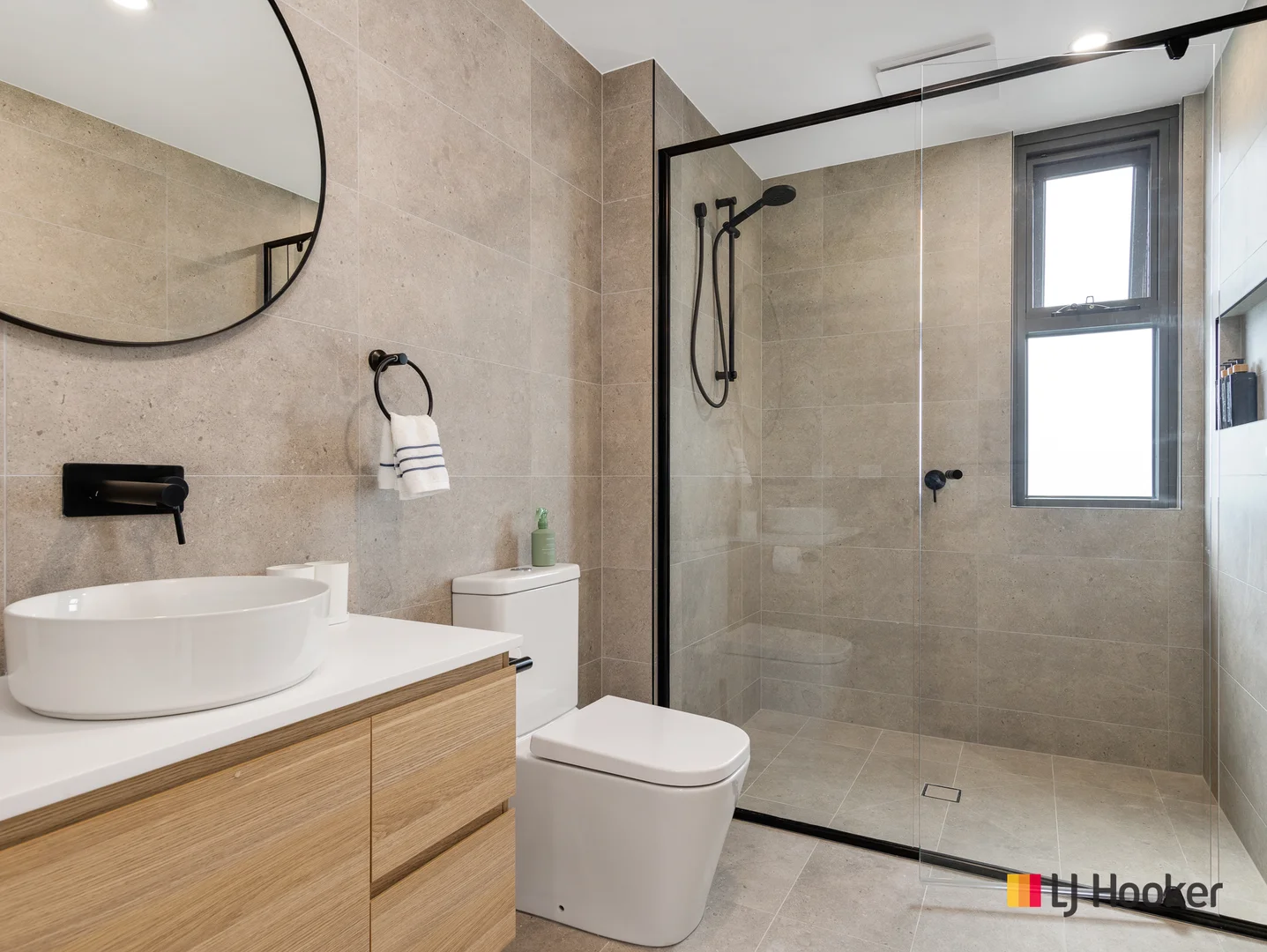 Additional image 28 of 3/2 Golf Links Drive, Batemans Bay NSW 2536