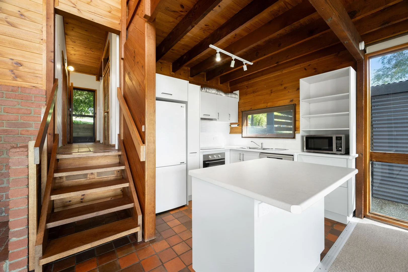 Additional image 7 of 6 Reid Court, Tawonga South VIC 3698