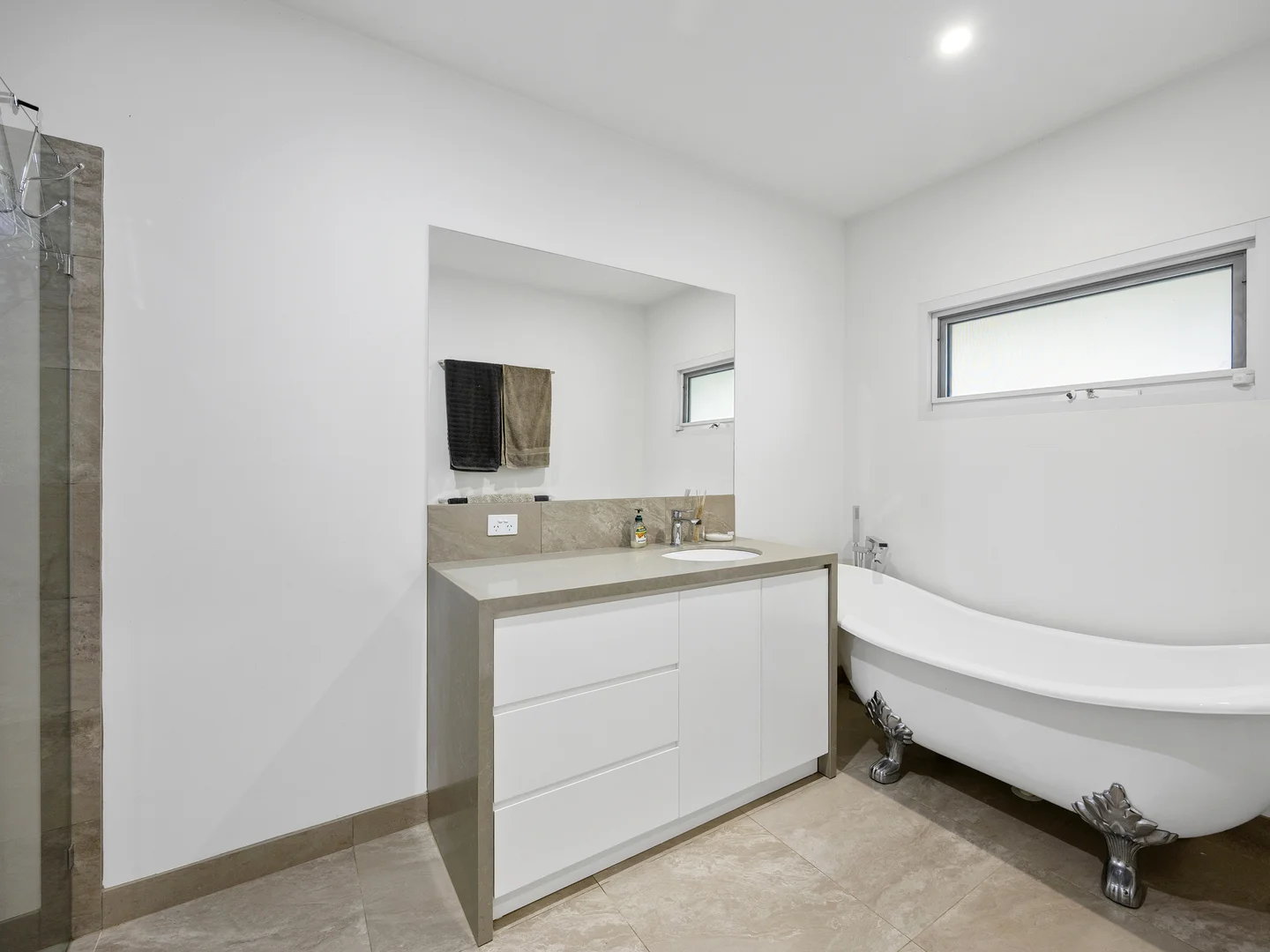 Additional image 16 of 290 Goulburn Valley Highway, Eildon VIC 3713