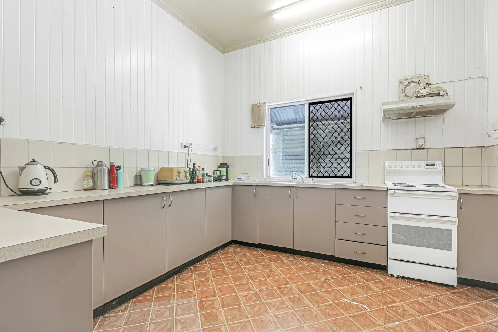 Additional image 11 of 16-18 Edward Street, Cairns North QLD 4870