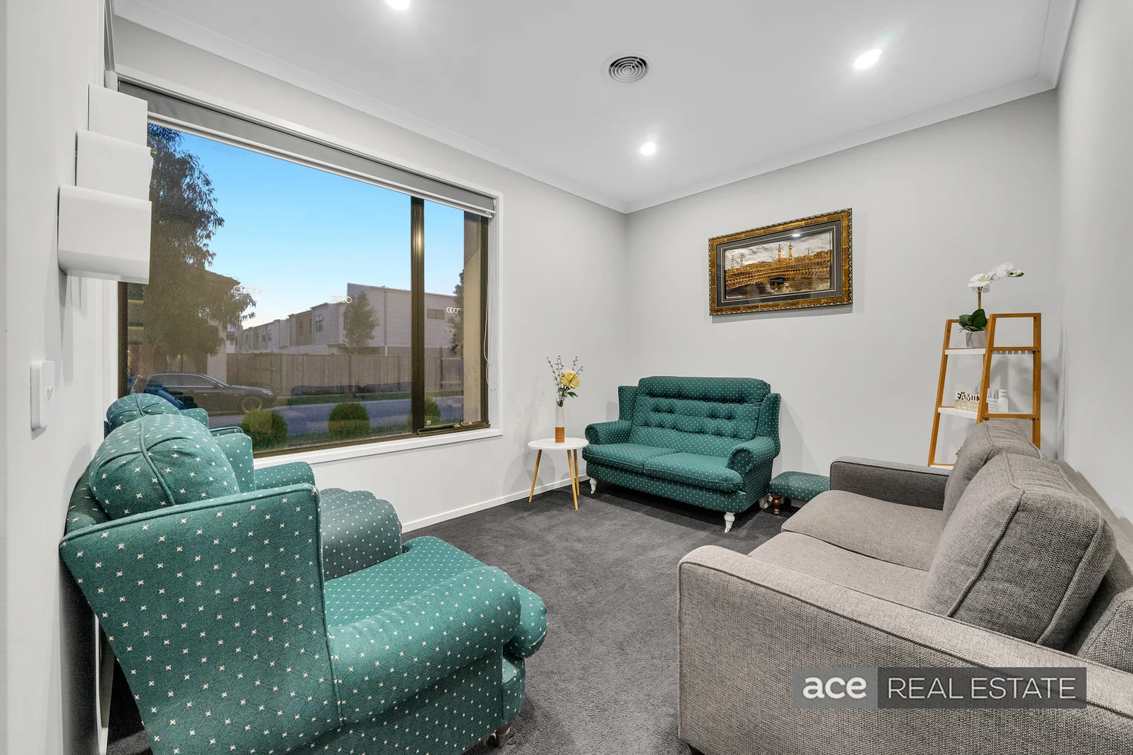 Additional image 2 of 3 Abbotswick circuit, Williams Landing VIC 3027