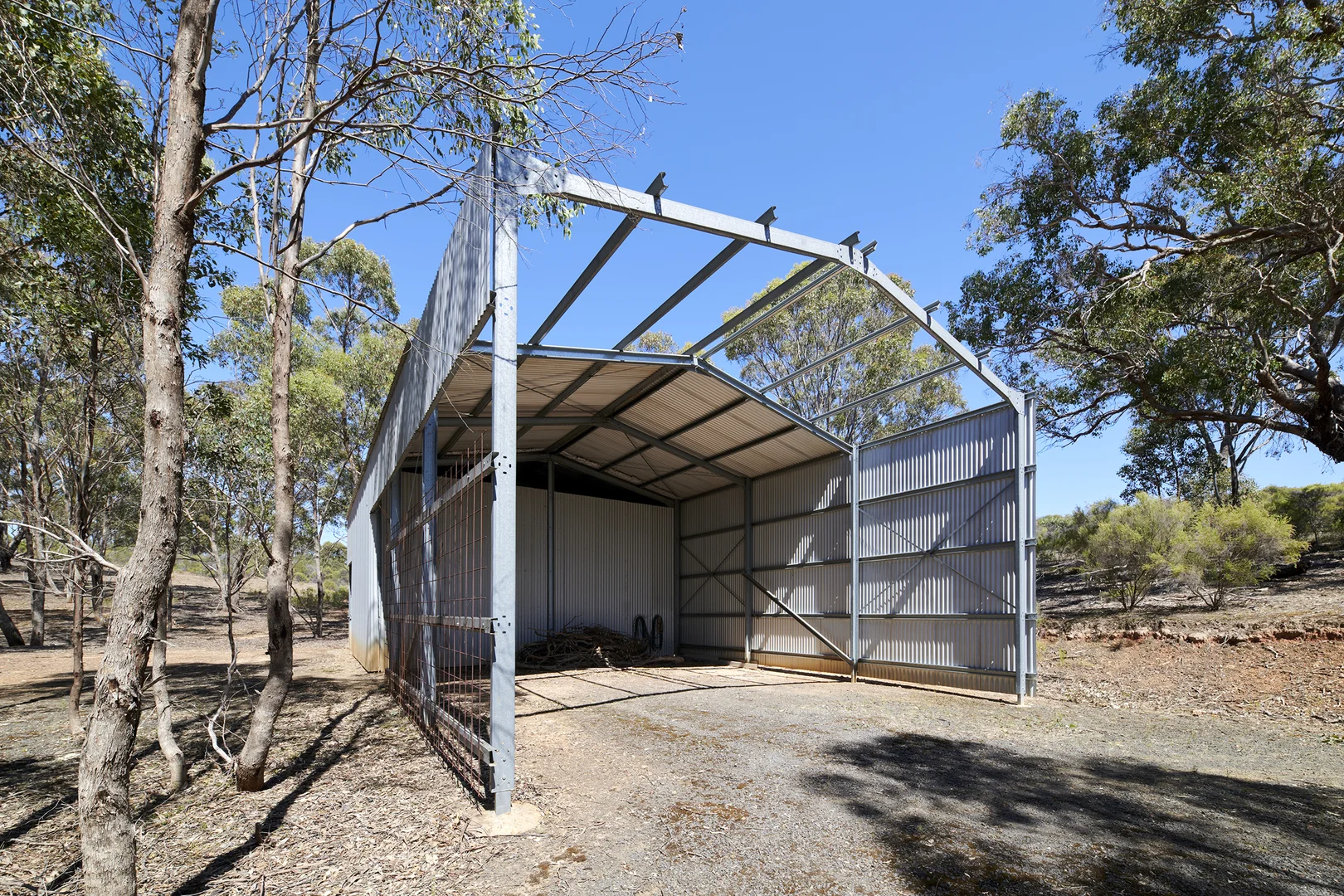 Additional image 2 of 234 McKee Lane, Heathcote VIC 3523