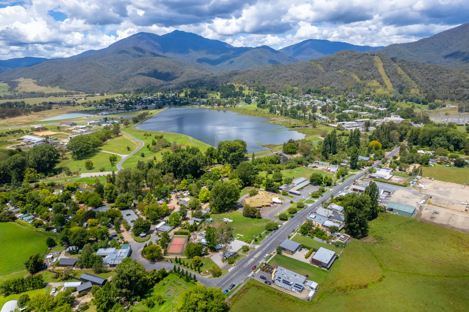 Additional image 4 of 217 Kiewa Valley Highway, Tawonga South VIC 3698