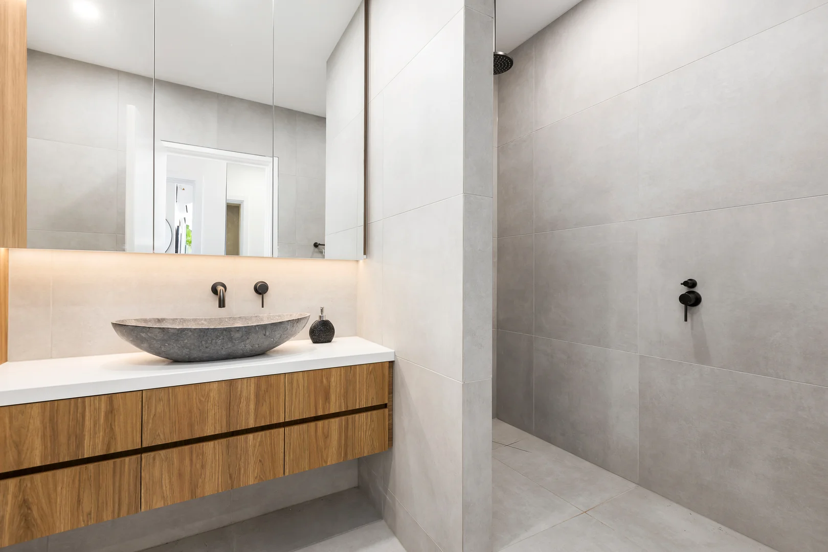 Additional image 9 of 19/105 Beach Street, Port Melbourne VIC 3207