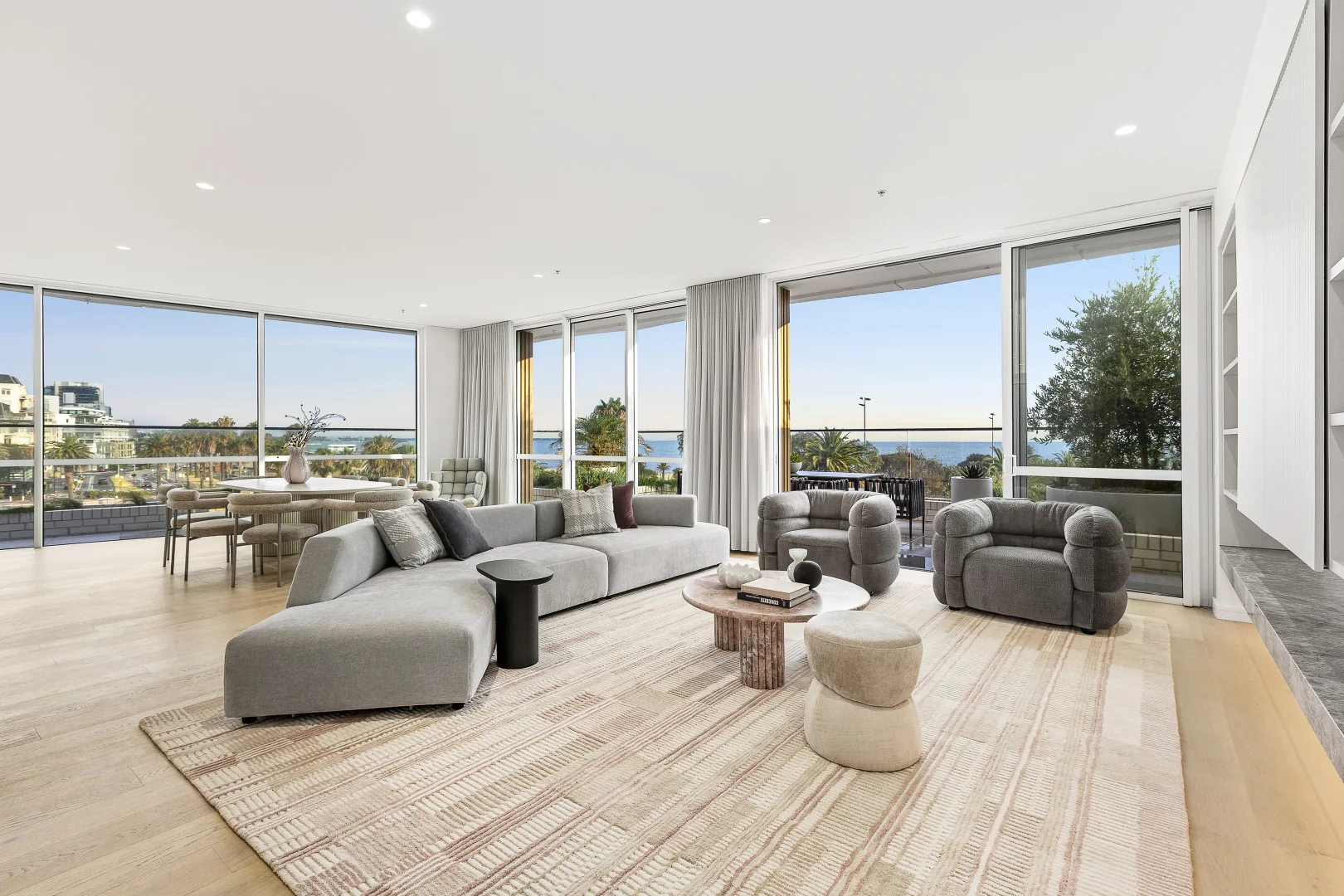 Additional image 2 of 302/103 Beach Street, Port Melbourne VIC 3207