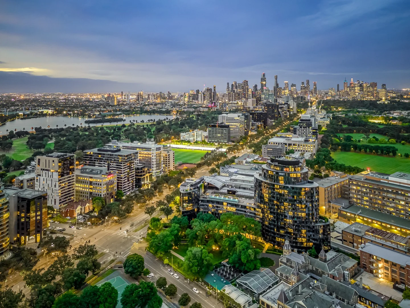 608/555 St Kilda Road, Melbourne VIC 3004