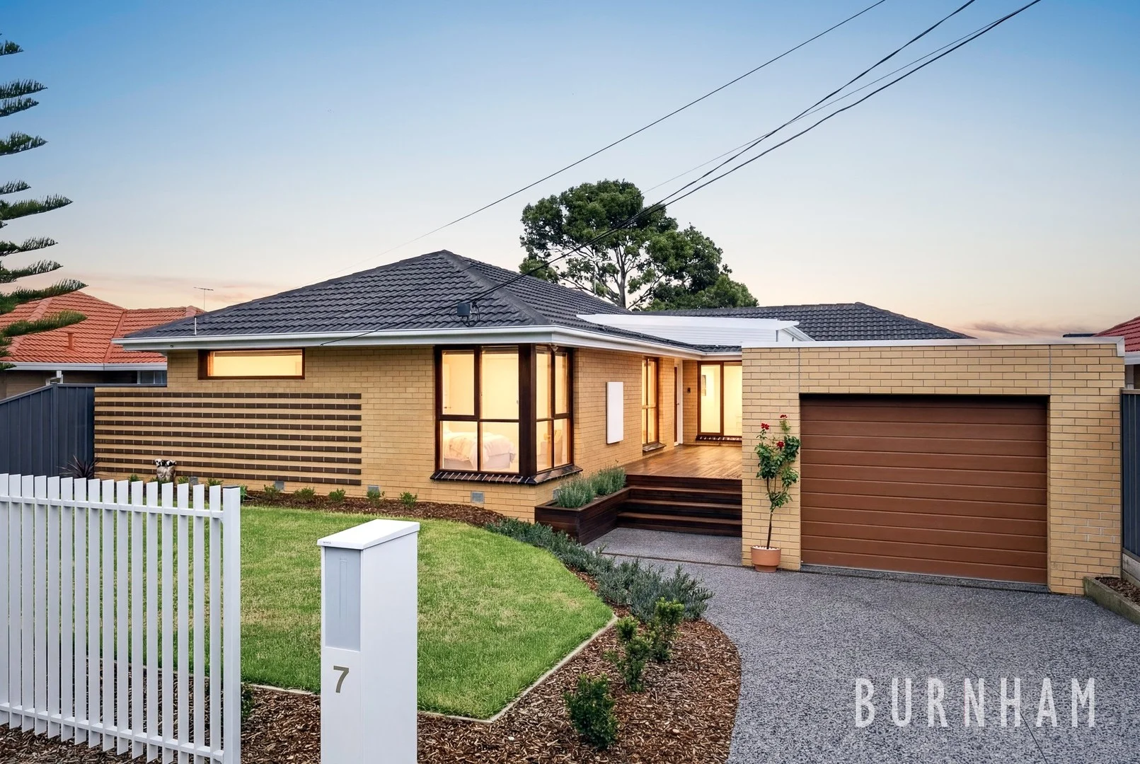 7 Rickard Street, Avondale Heights VIC 3034