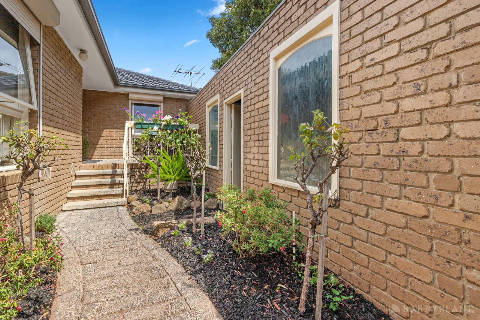 Additional image 13 of 5 Earls Court, Endeavour Hills VIC 3802