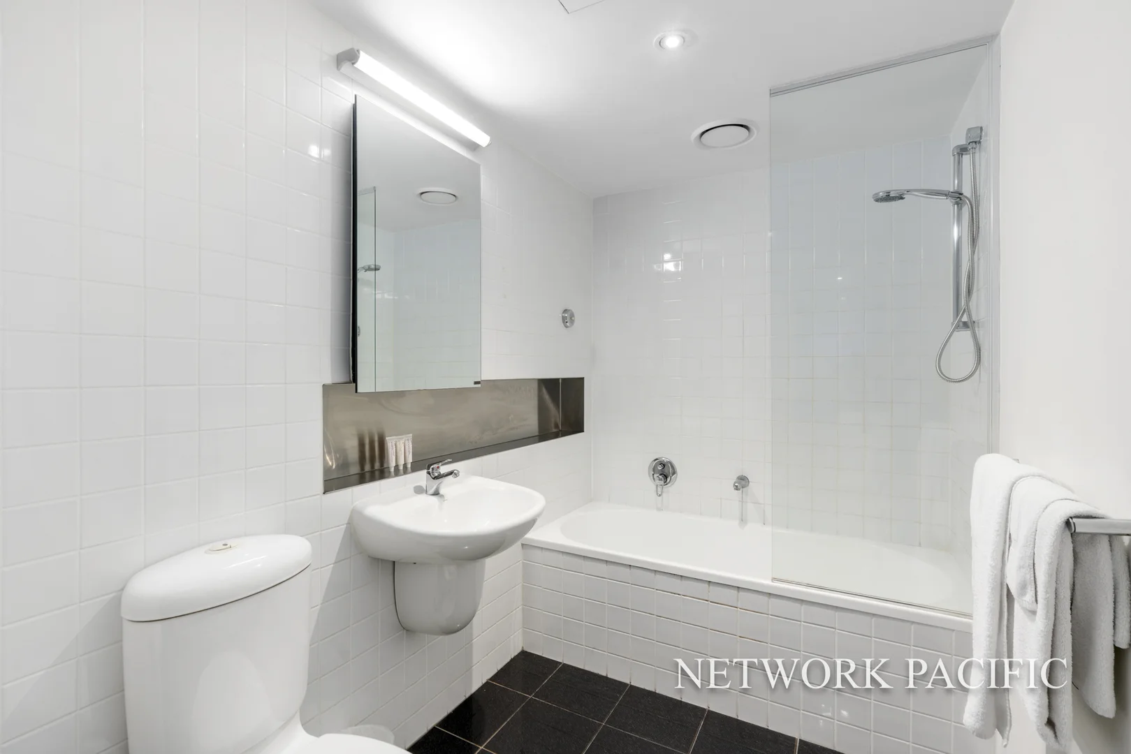 Additional image 7 of 303/11-17 Cohen Place, Melbourne VIC 3000