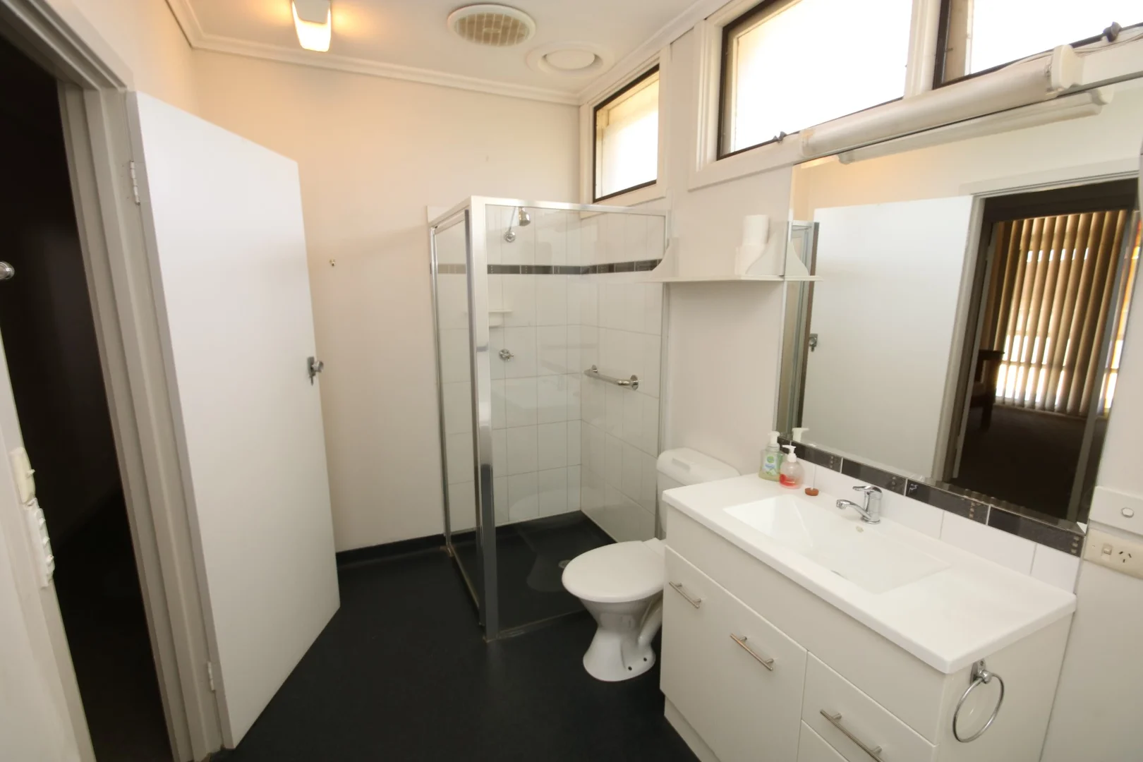 Additional image 16 of 42 Victoria Street, Rochester VIC 3561