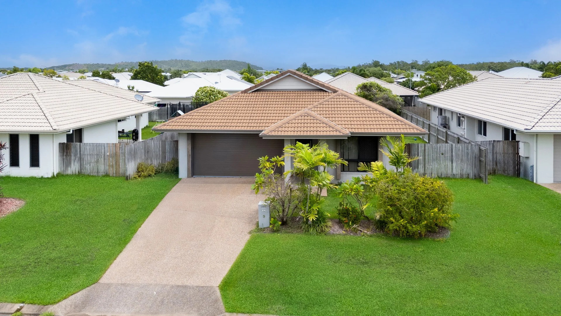 Burdell QLD 4818