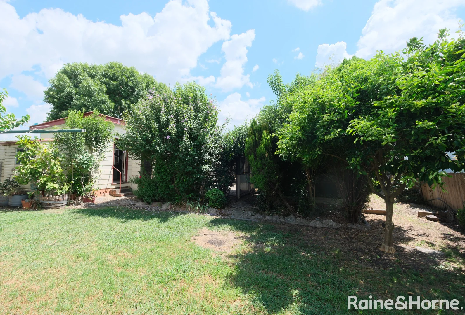 Additional image 17 of 10 Woodland Avenue, Inverell NSW 2360