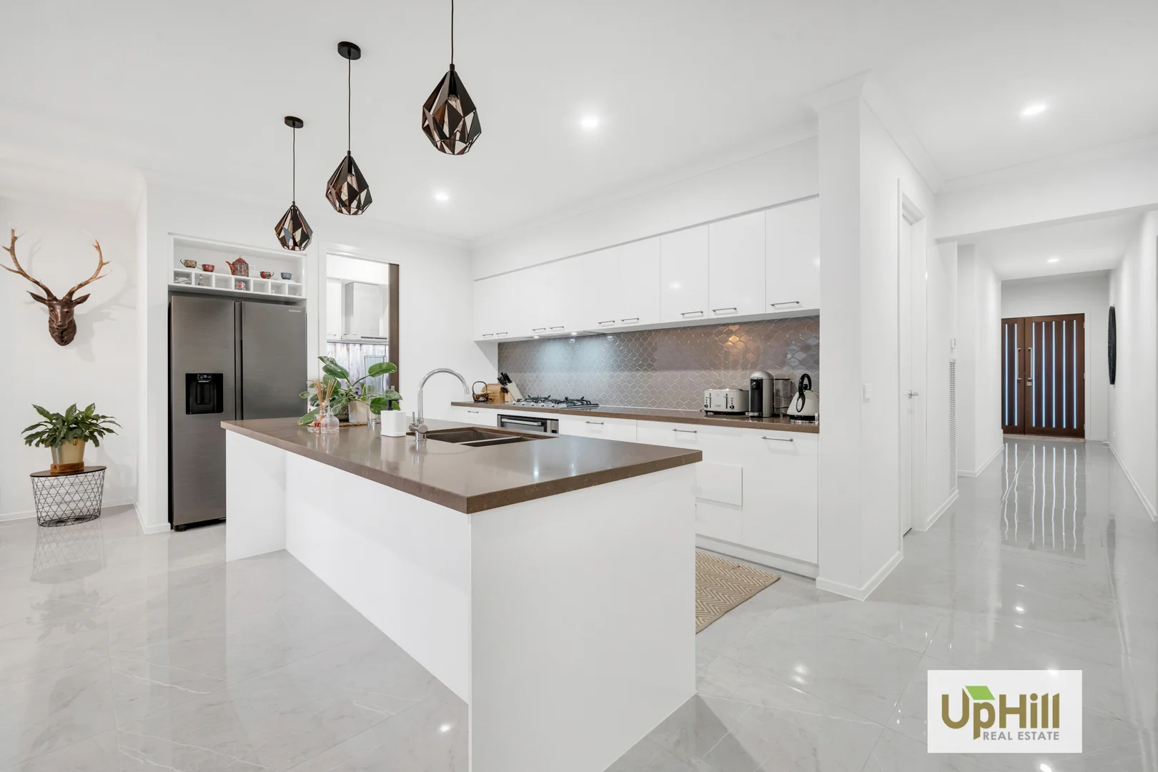 Additional image 8 of 4 Niloma Street, Clyde North VIC 3978