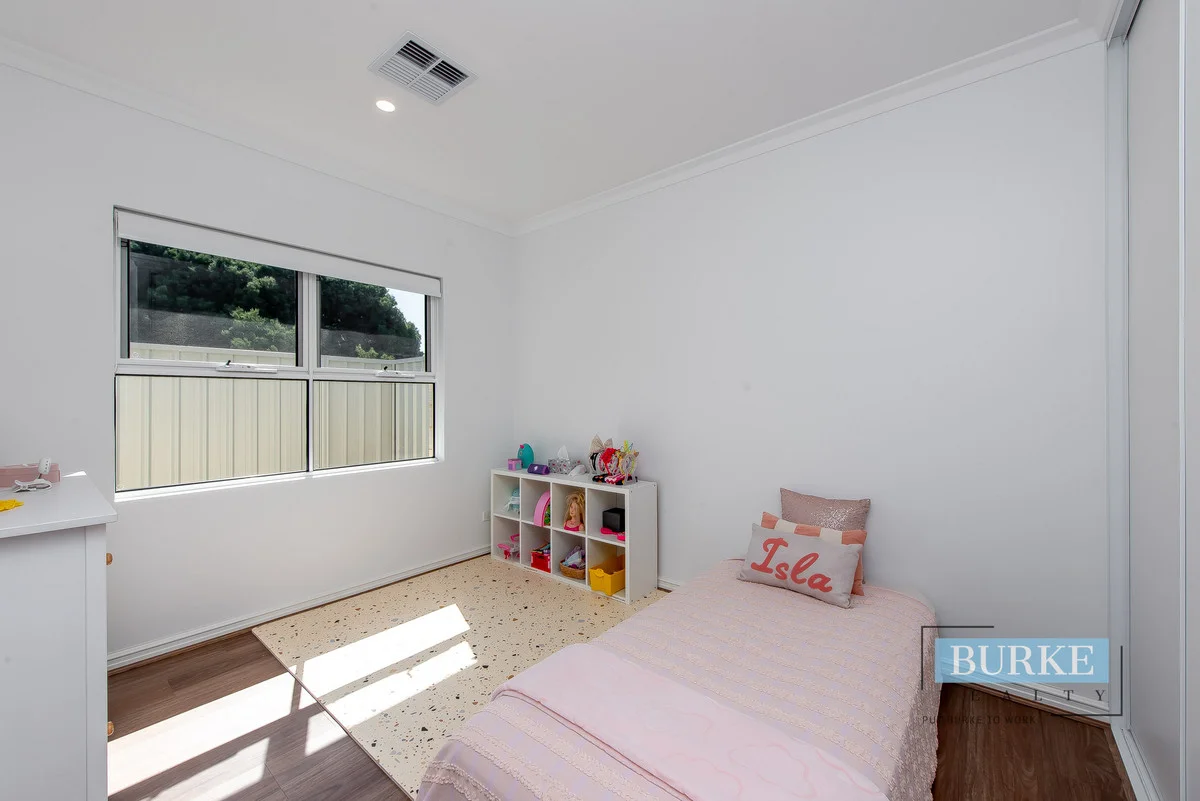 Additional image 15 of 39A Fenellia Crescent, Craigie WA 6025
