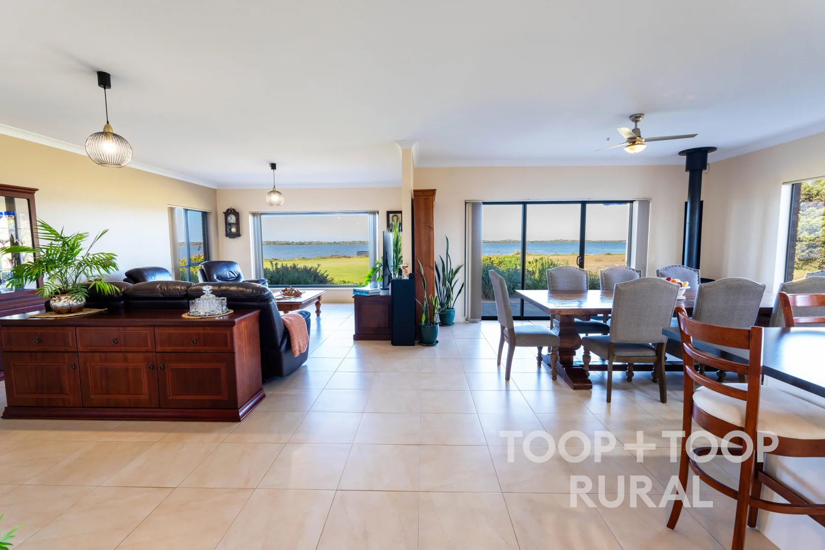 Additional image 15 of 248 Bongalong Road, Hindmarsh Island SA 5214