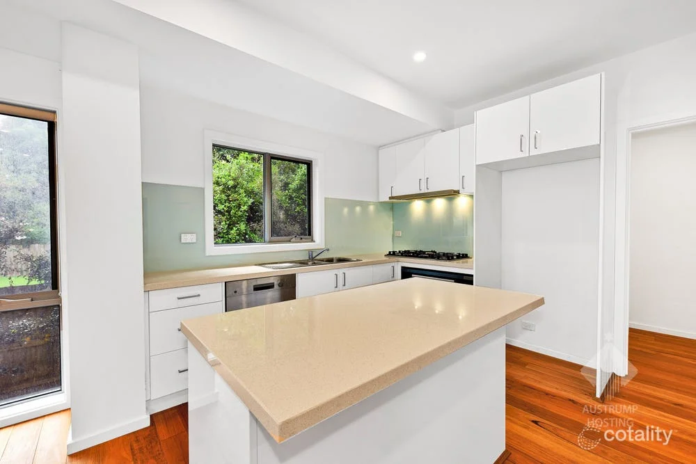 Additional image 4 of 2/8 Berry Avenue, Mitcham VIC 3132