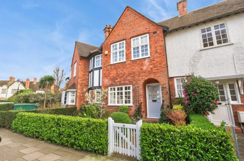 Meadvale Road, Ealing W5