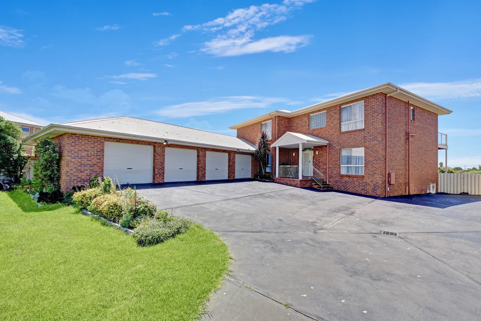 Additional image 4 of 24 Sea-Lake Close, Lakes Entrance VIC 3909