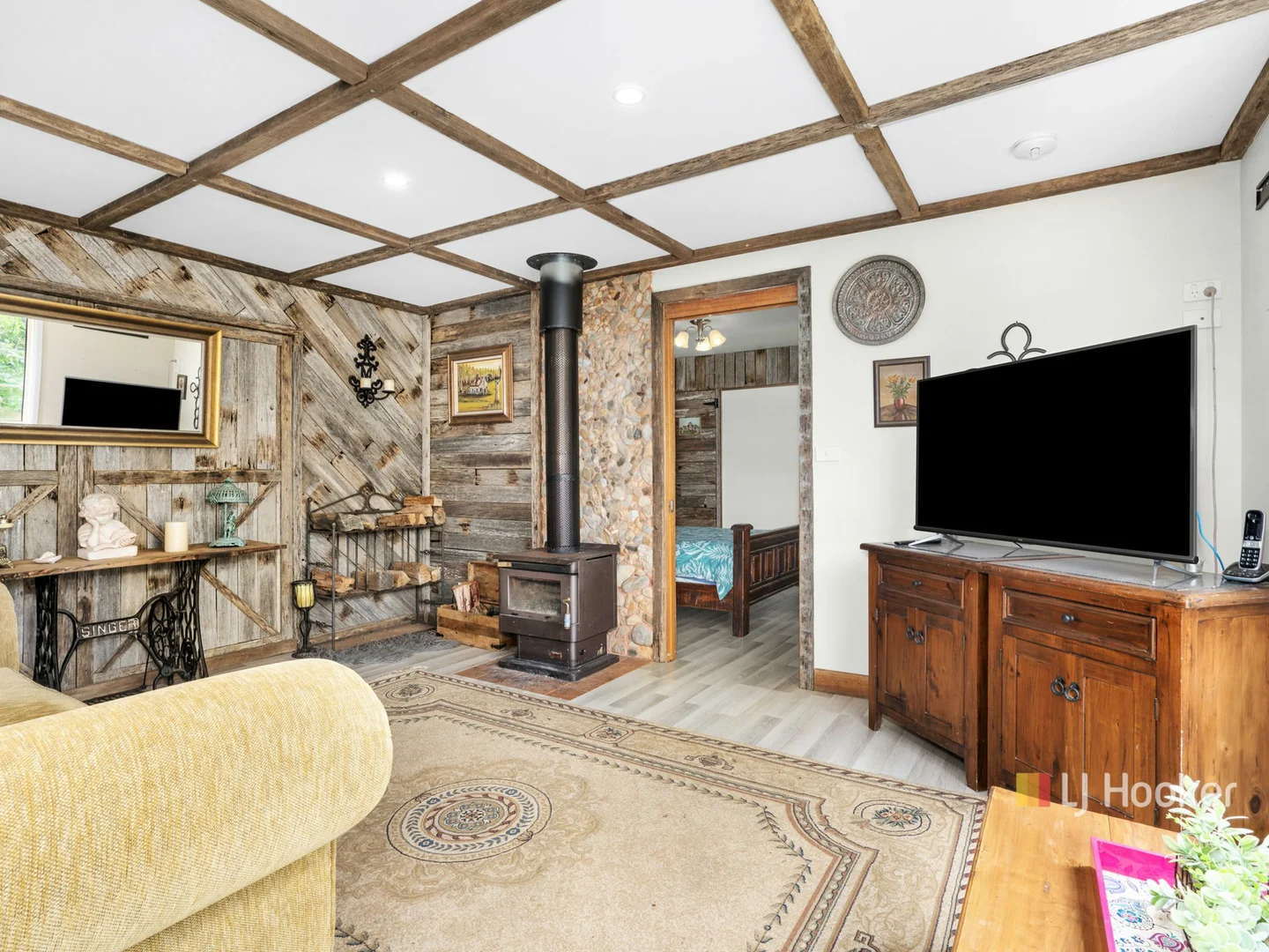 Additional image 21 of 7 Lake Barrington Road, Wilmot TAS 7310