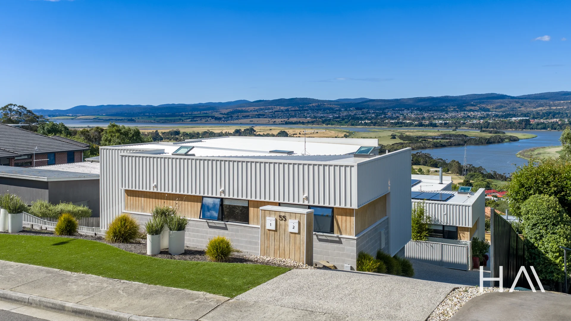 Additional image 24 of 1/55 Lachlan Parade, Trevallyn TAS 7250