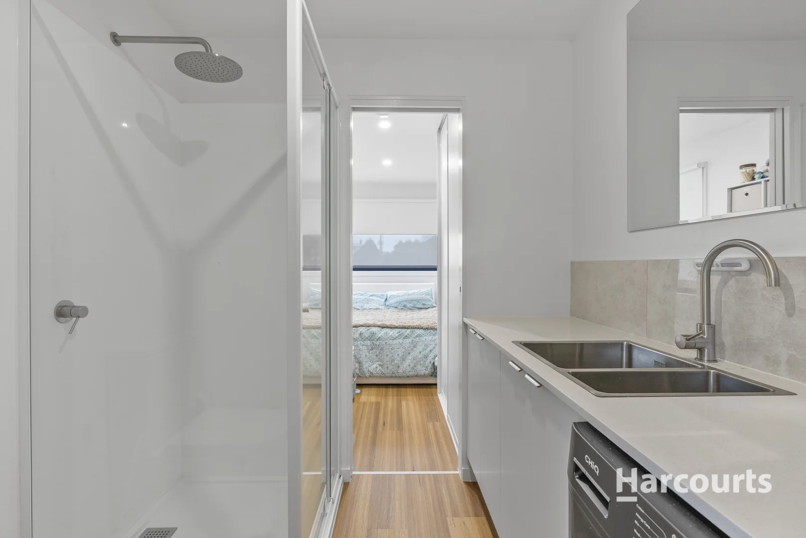 Additional image 6 of 5/96 King Street, Scottsdale TAS 7260