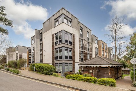 Scott Avenue, West Hill, London SW15