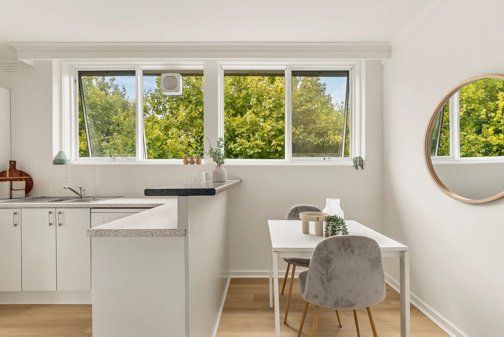 Additional image 4 of 3/9 Tiuna Grove, Elwood VIC 3184