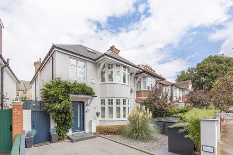 Elm Crescent, London W5