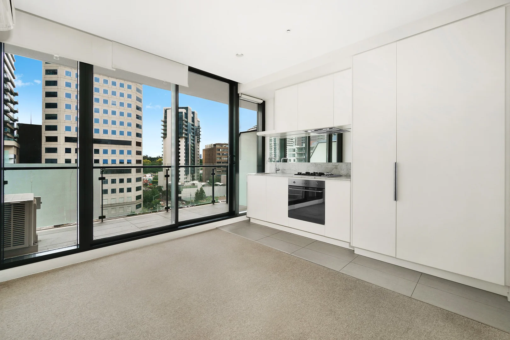 Additional image 2 of 906/52 Park Street, South Melbourne VIC 3205