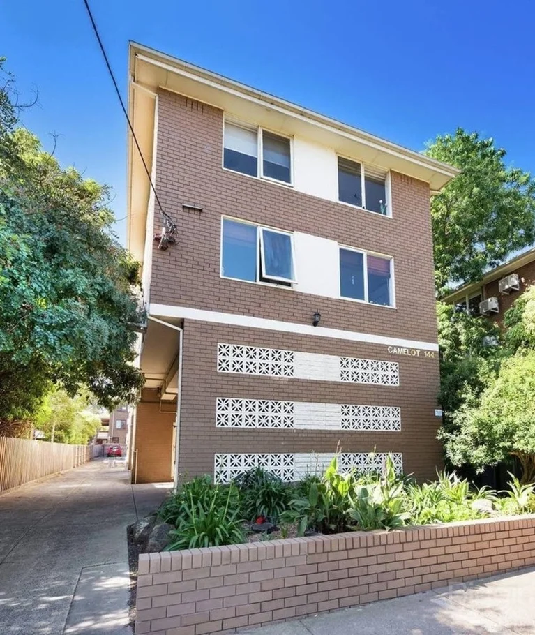 4/144 Alma Road, St Kilda East VIC 3183