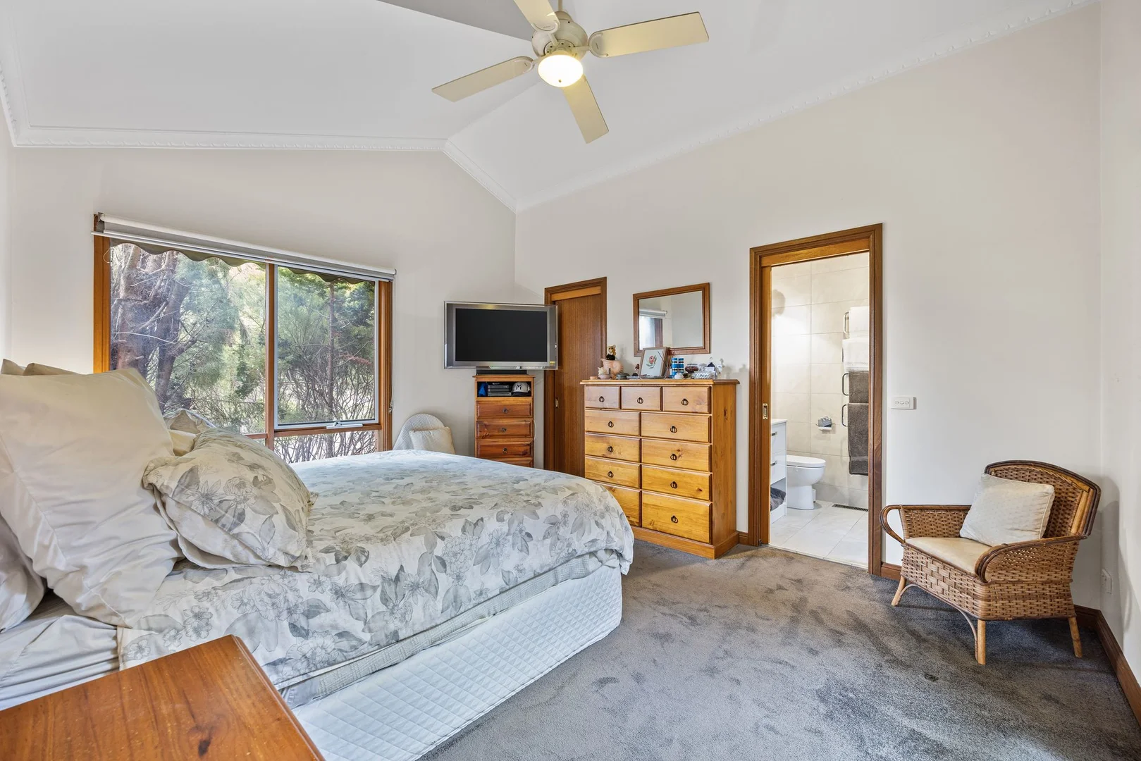 Additional image 9 of 6 Stuart Street, Greensborough VIC 3088