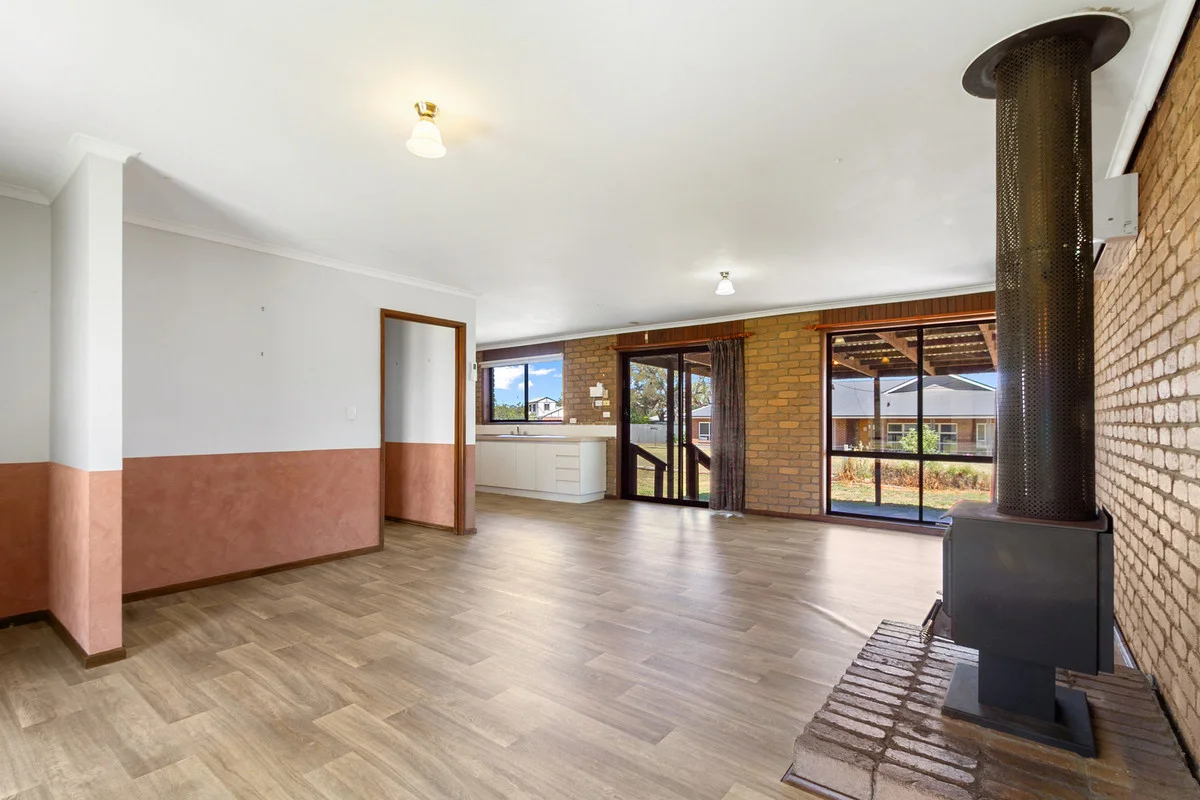 Additional image 3 of 48 Carter Street, Stratford VIC 3862