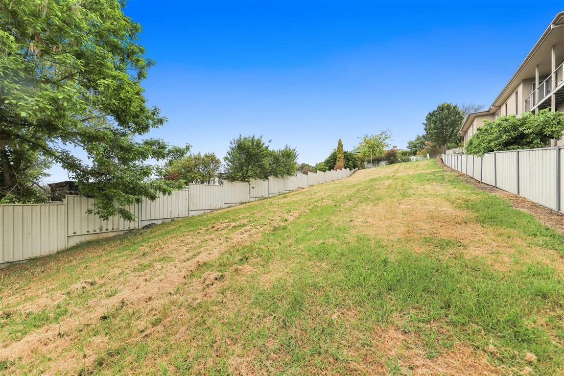 Additional image 5 of 2B Burbury Mews, Tumut NSW 2720