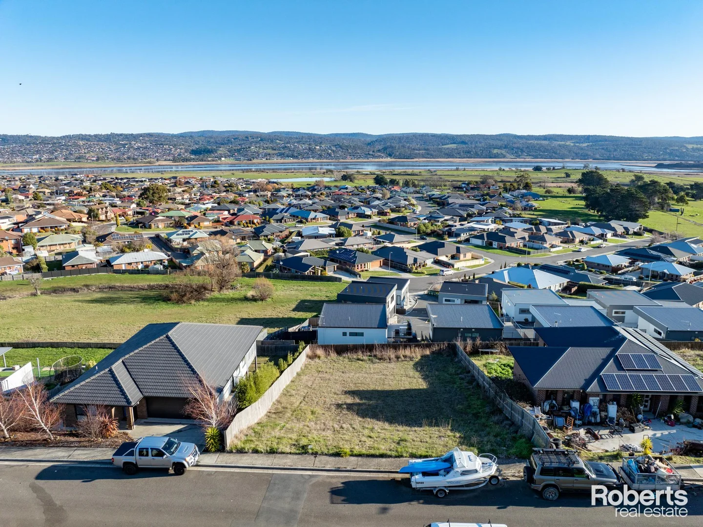 Additional image 11 of 37 Roberts Crescent, Newnham TAS 7248