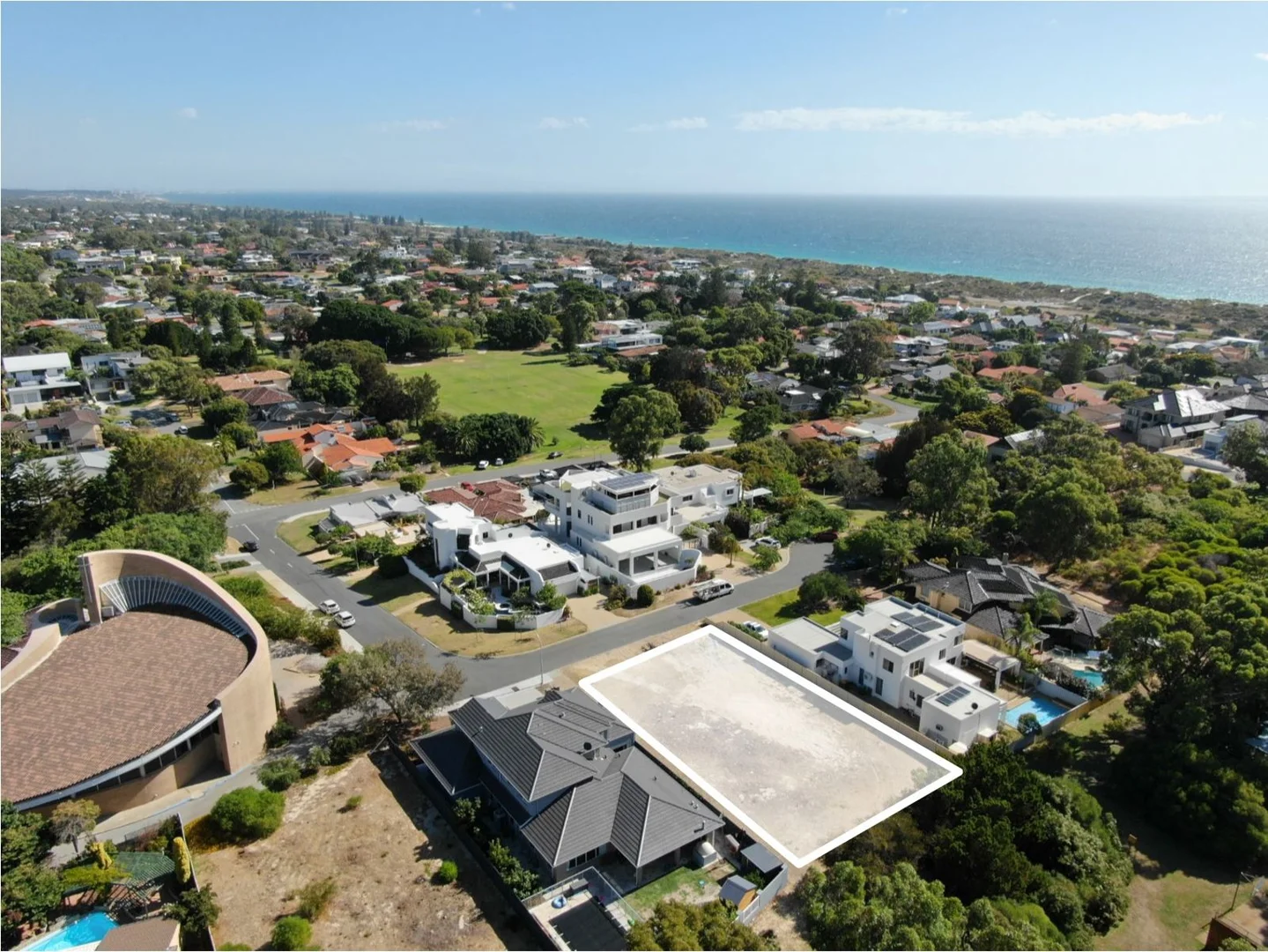 Additional image 8 of 6 Keaney Place, City Beach WA 6015