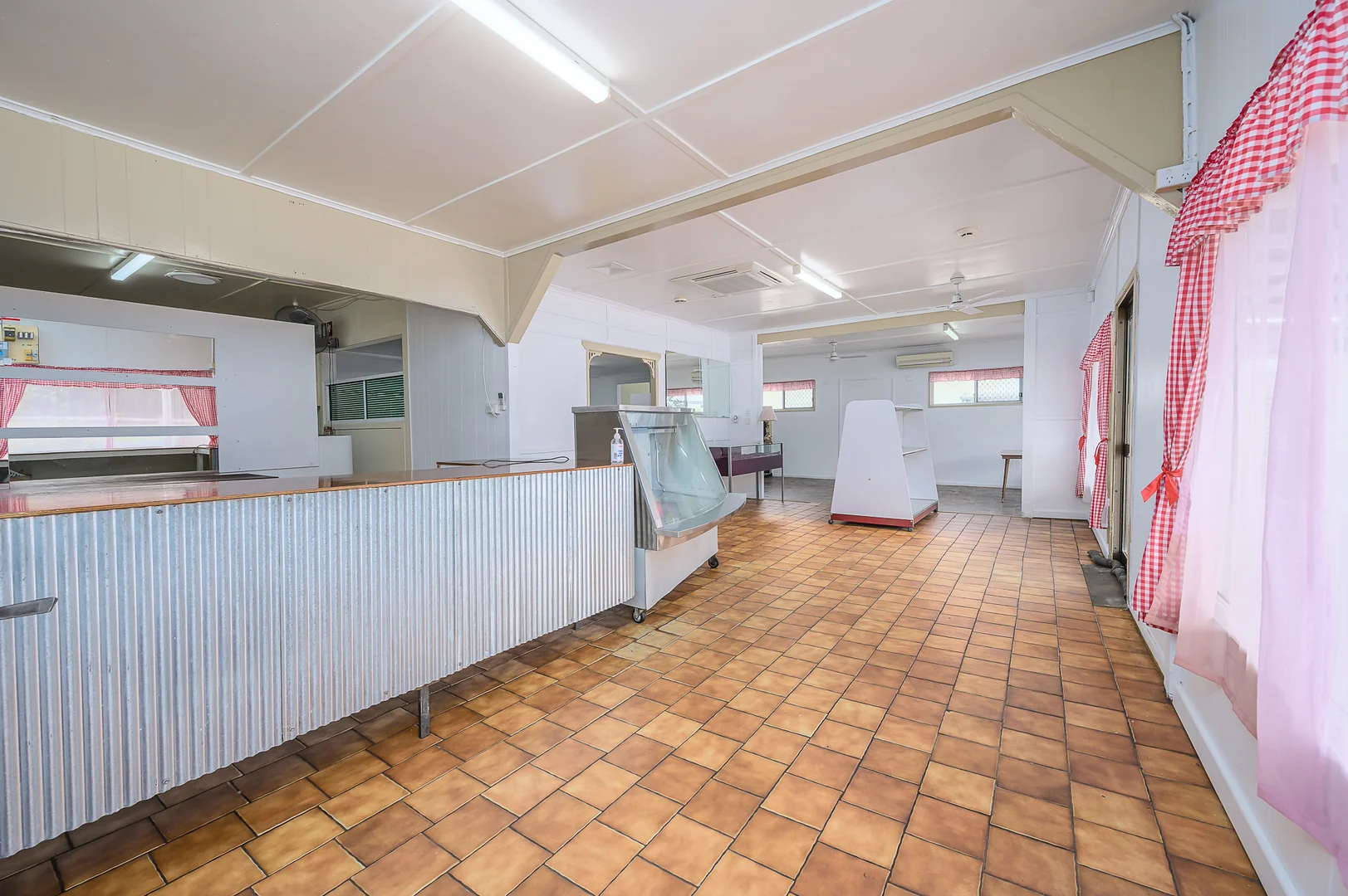 Additional image 6 of 48843 Bruce Highway, Benaraby QLD 4680