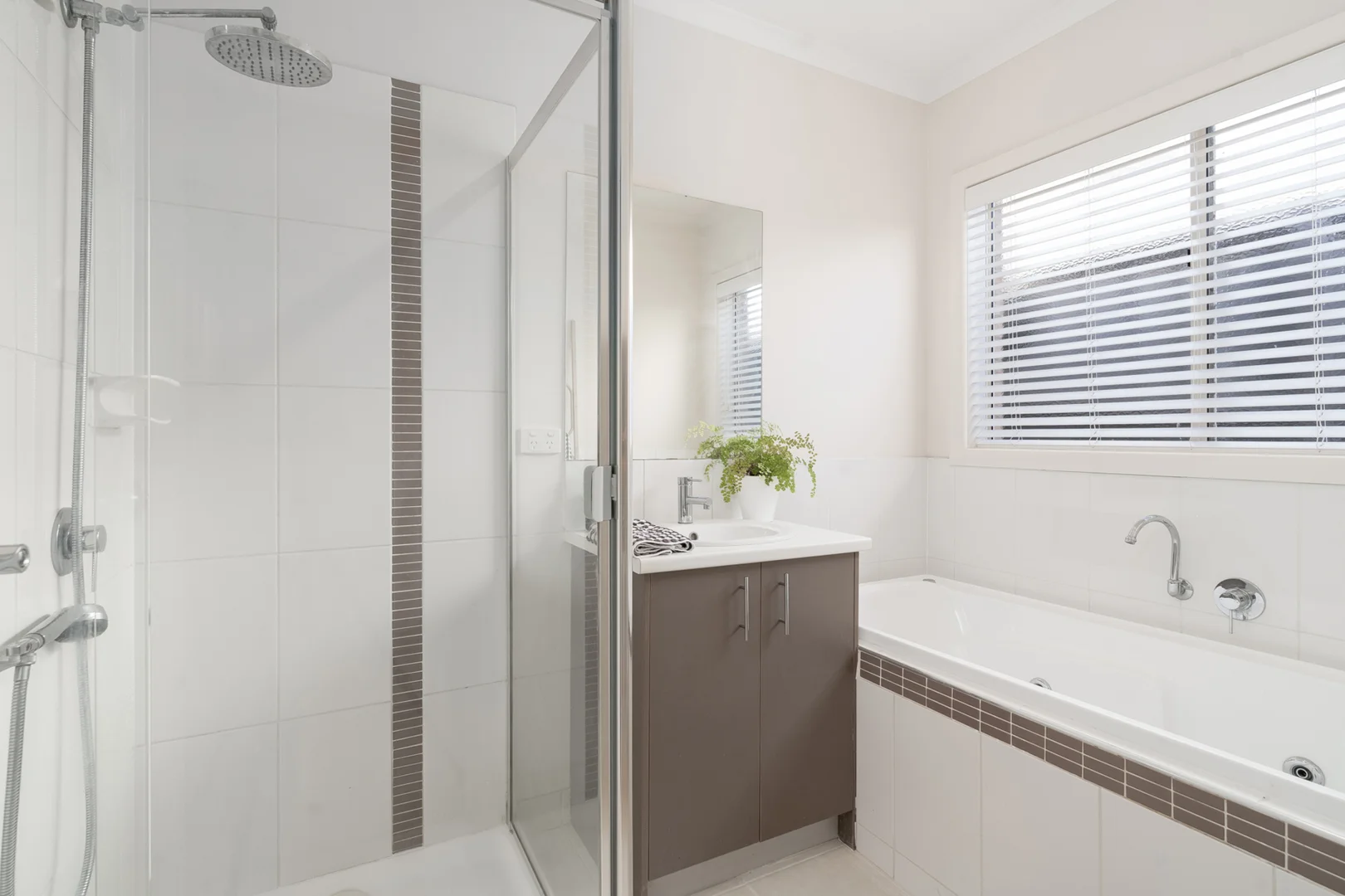 Additional image 13 of 4 Carapooka Avenue, Clifton Springs VIC 3222