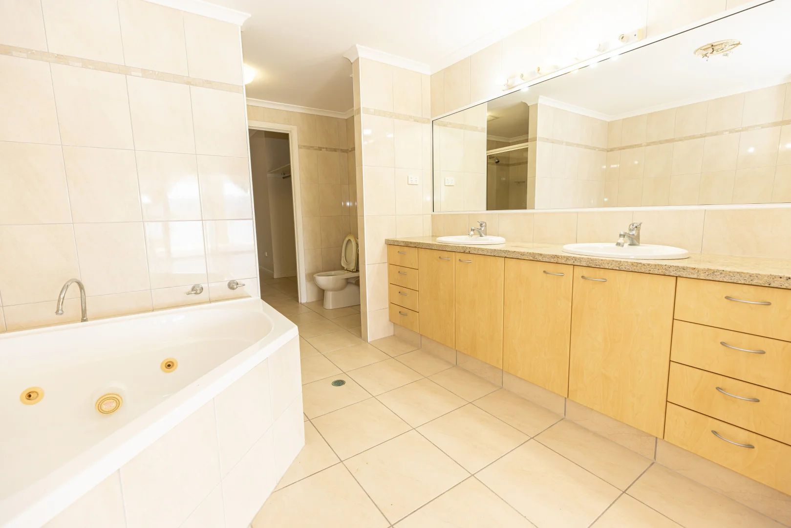 Additional image 24 of Unit 2/23 Poinciana Bvd, Cardwell QLD 4849