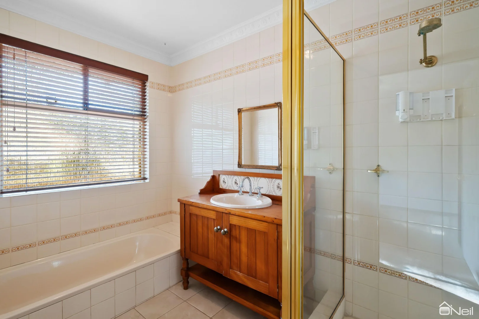 Additional image 23 of 70 Amethyst Crescent, Mount Richon WA 6112