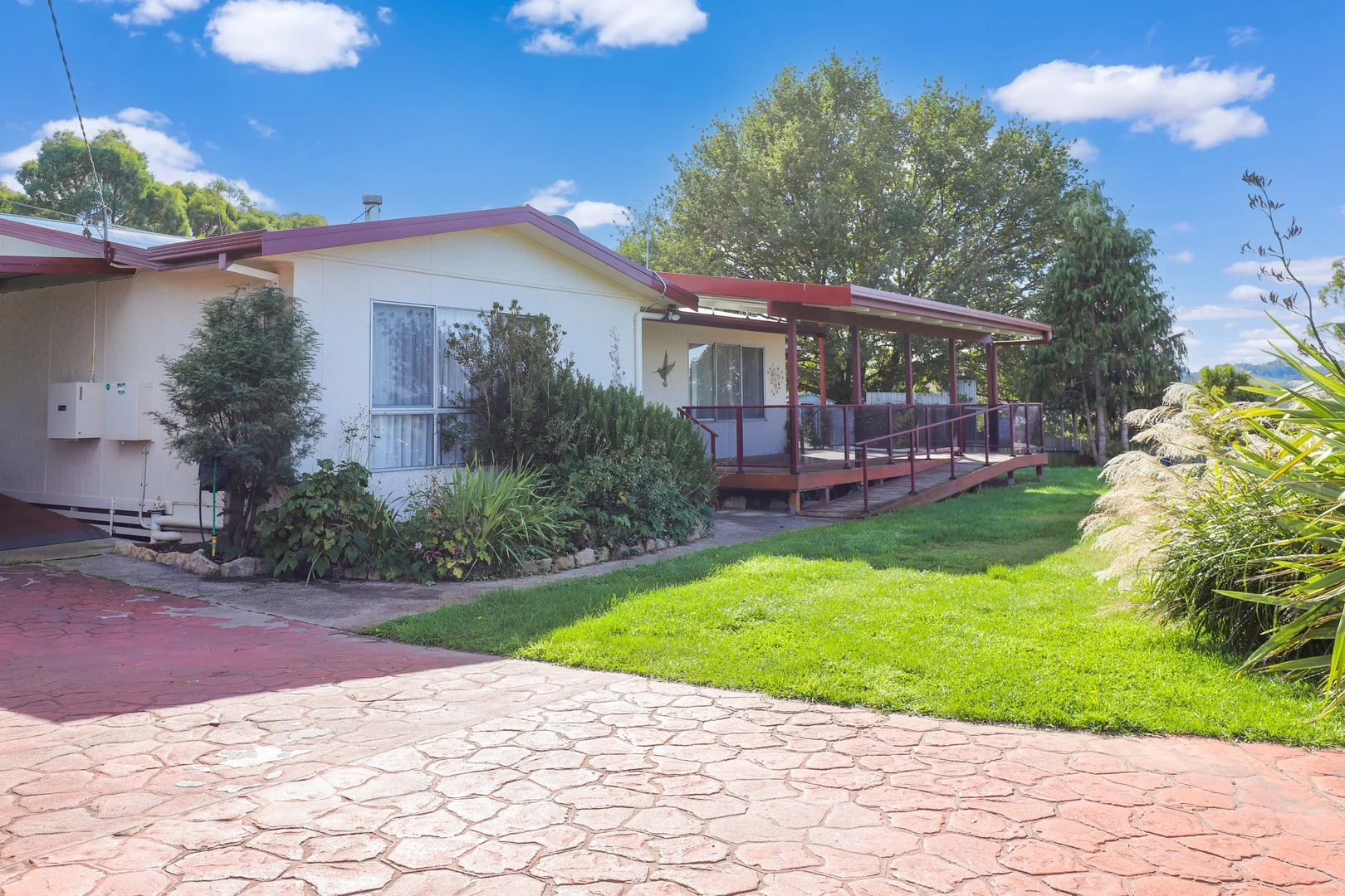 43-45 Plunkett Street, Bombala NSW 2632