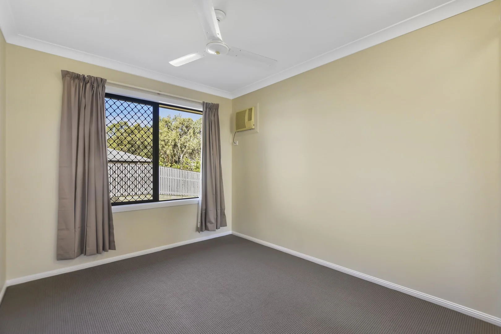 Additional image 10 of 19 Minstrel Court, Bushland Beach QLD 4818