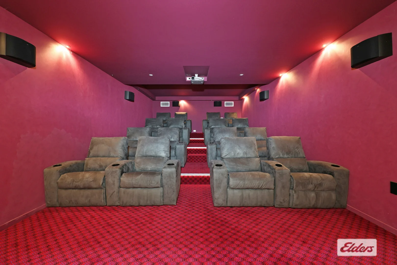 Additional image 69 of 9 Rosslyn Close, Lammermoor QLD 4703