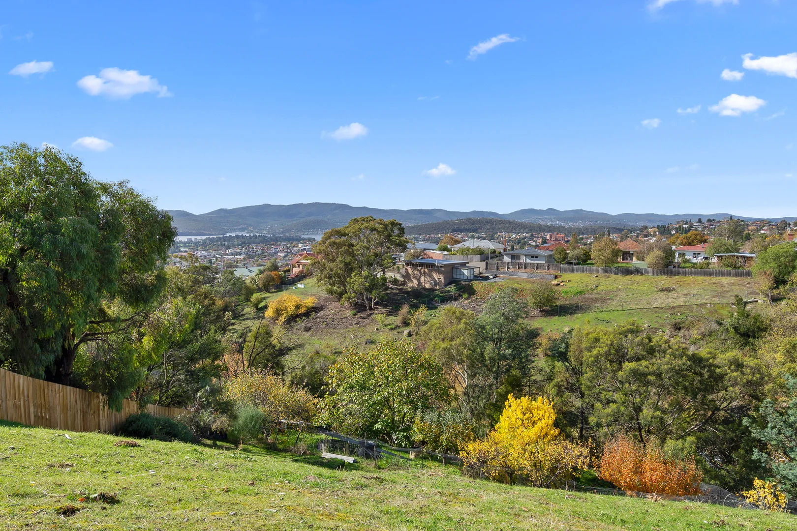 Additional image 2 of 60 Athleen Avenue, Lenah Valley TAS 7008