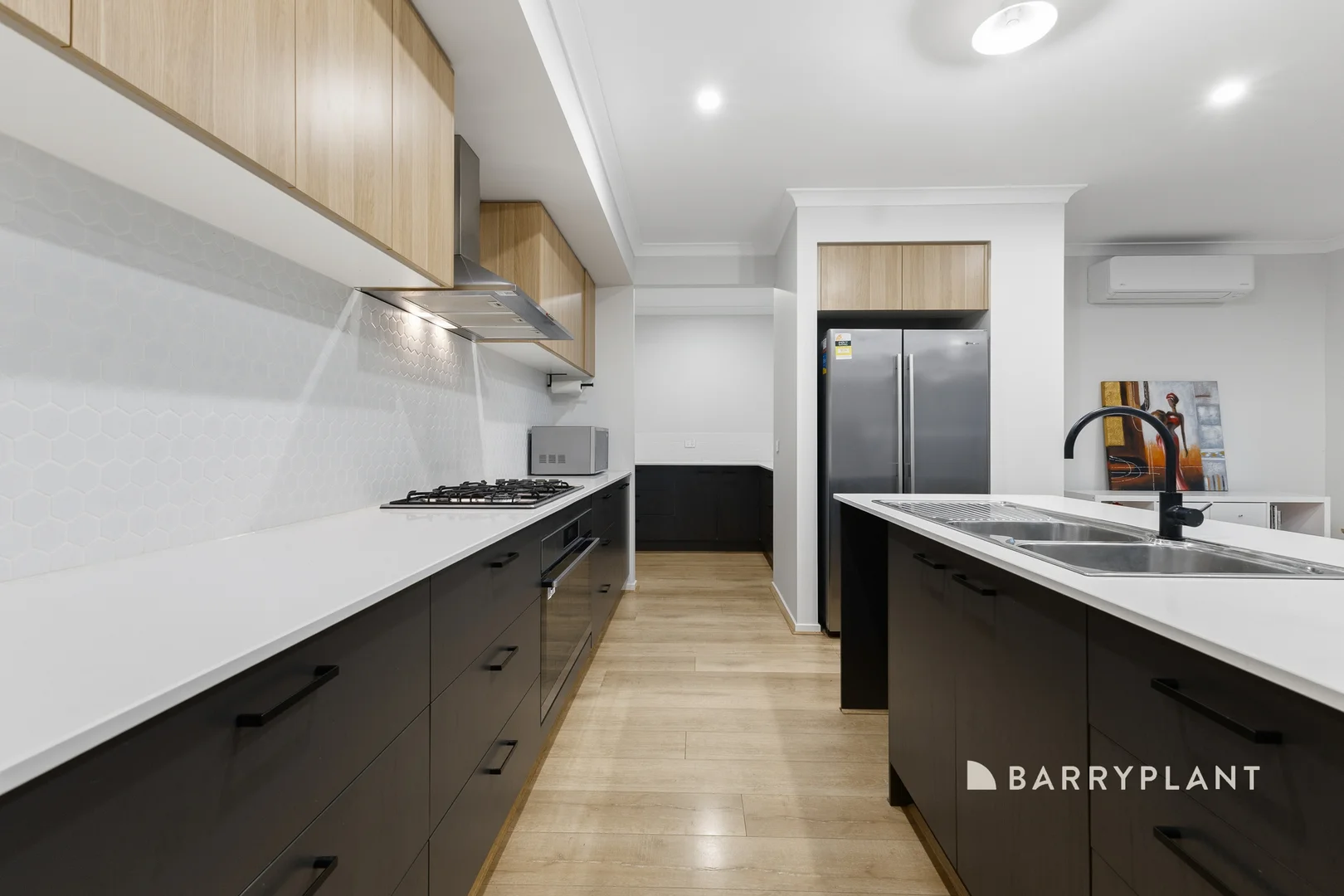 Additional image 3 of 33 Banyalla Drive, Officer VIC 3809