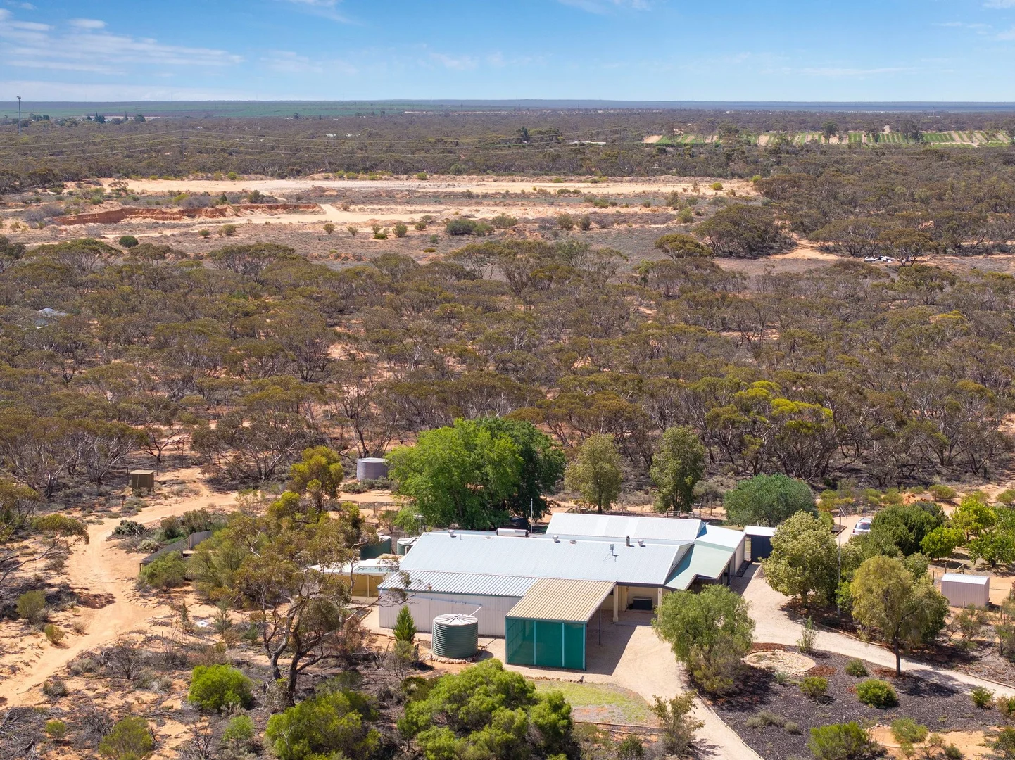 Additional image 4 of Monash SA 5342