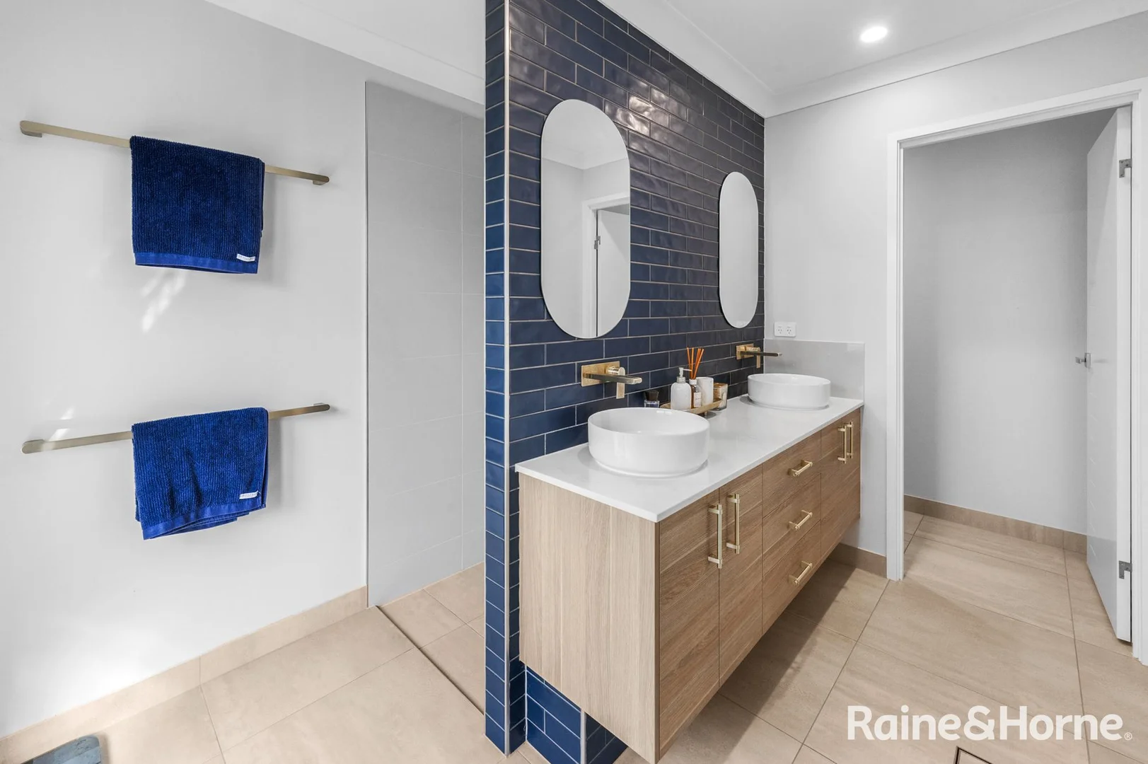 Additional image 18 of 7 Shearwater Street, Shoal Point QLD 4750
