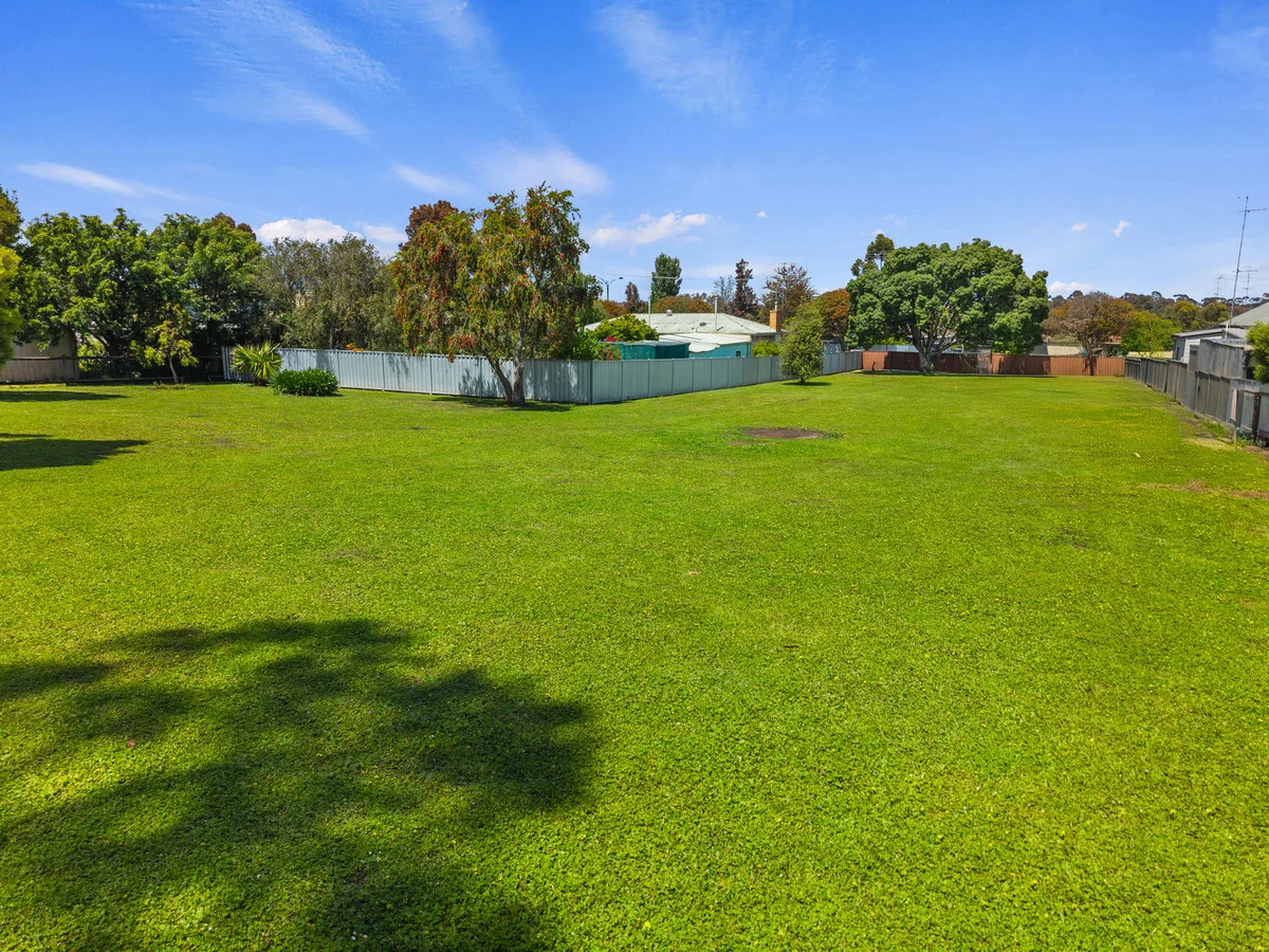 Additional image 5 of 68 Coleraine Road, Hamilton VIC 3300