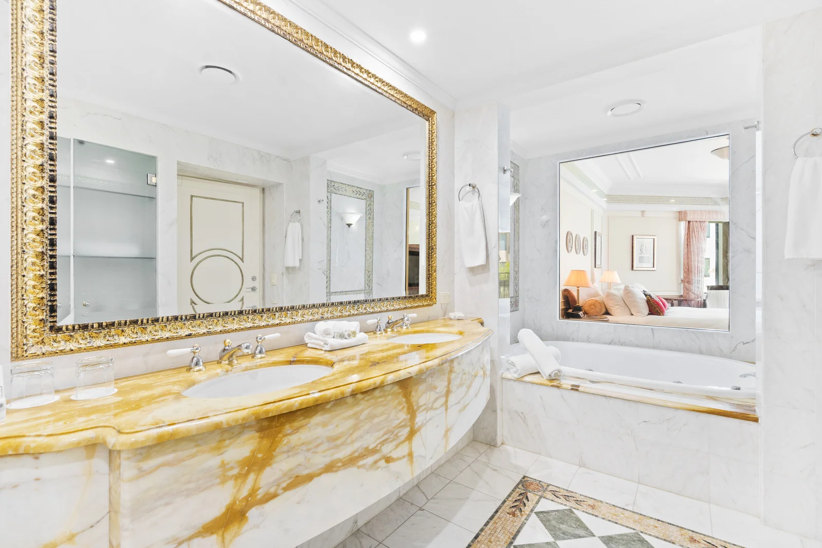 Additional image 11 of 50/94 Sea World Drive, Main Beach QLD 4217