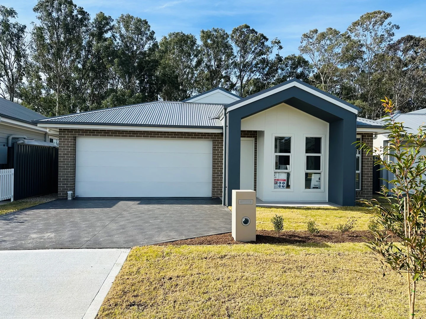 39 Burton Drive, Tahmoor NSW 2573