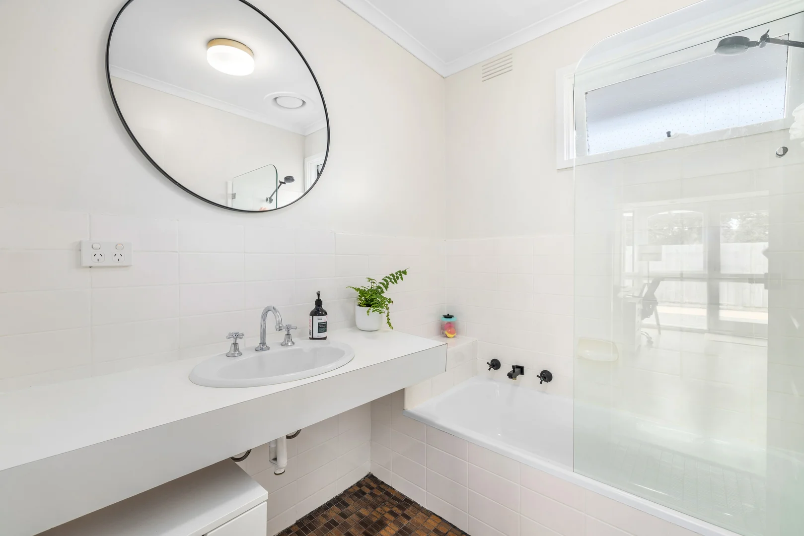 Additional image 20 of 1/393 Station Street, Bonbeach VIC 3196